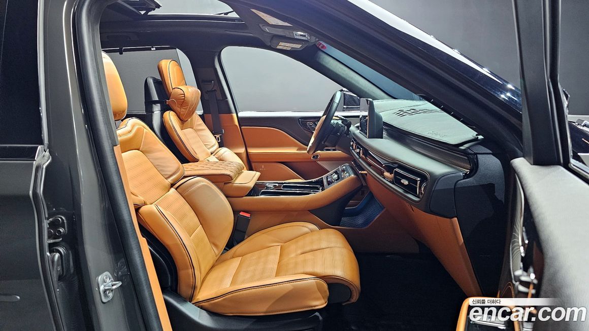 Lincoln Aviator 2023