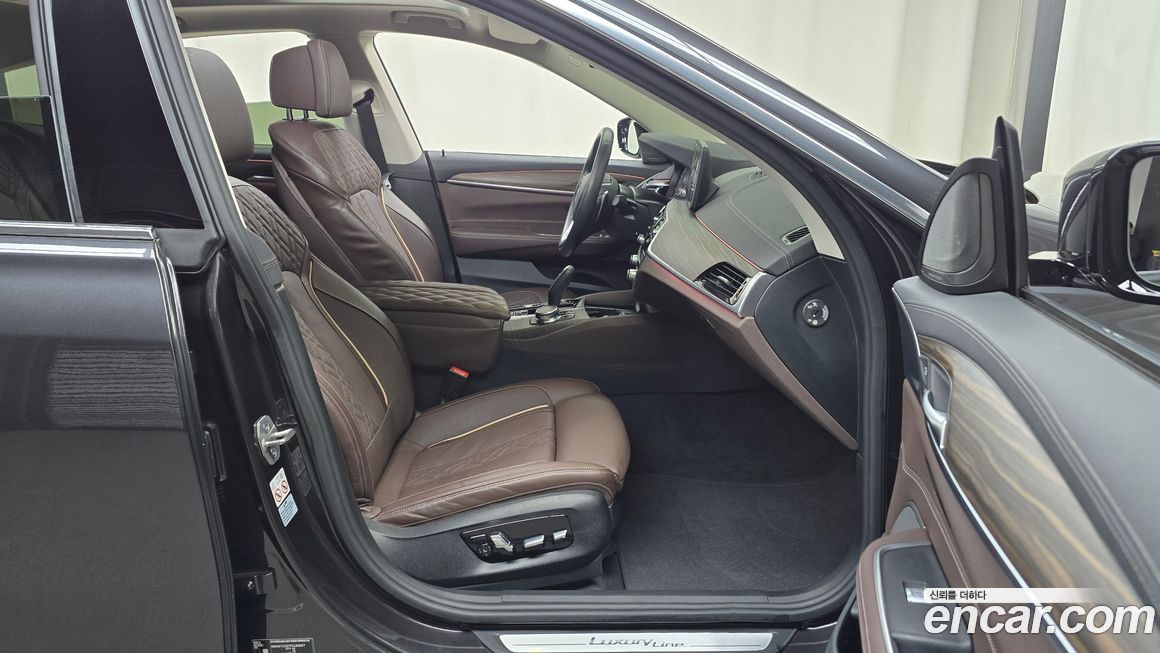 BMW Gran Turismo 2023