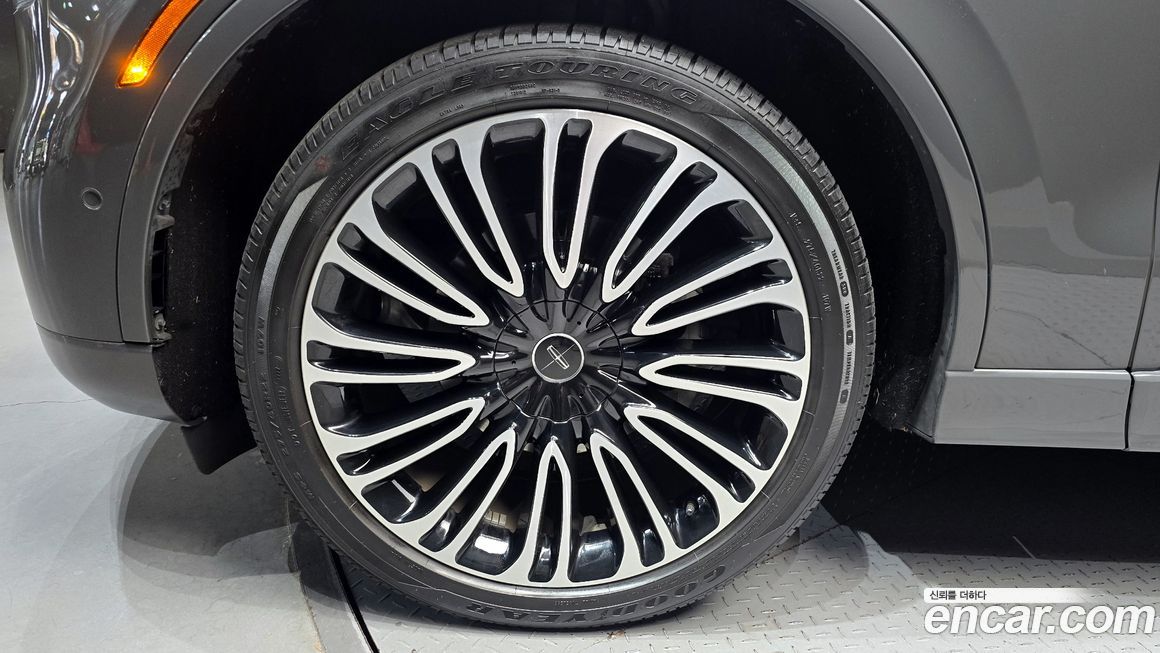 Lincoln Aviator 2023