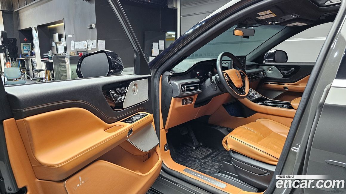 Lincoln Aviator 2023