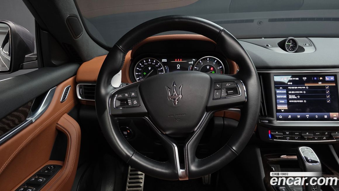 Maserati Levante 2022