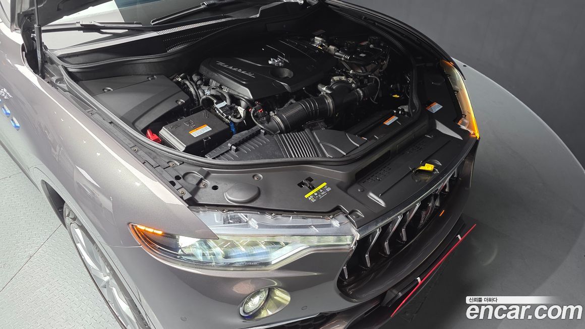 Maserati Levante 2022