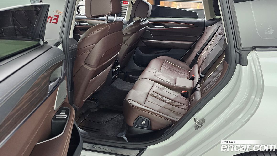 BMW Gran Turismo 2023