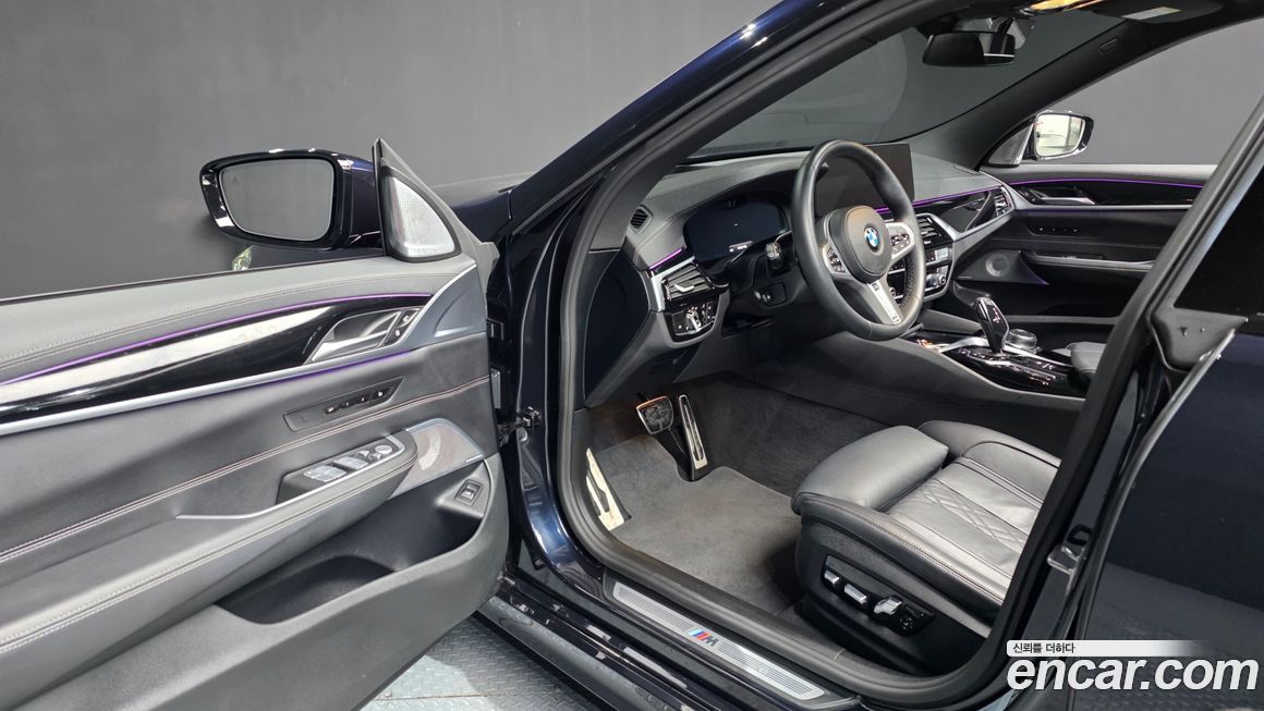 BMW Gran Turismo 2024