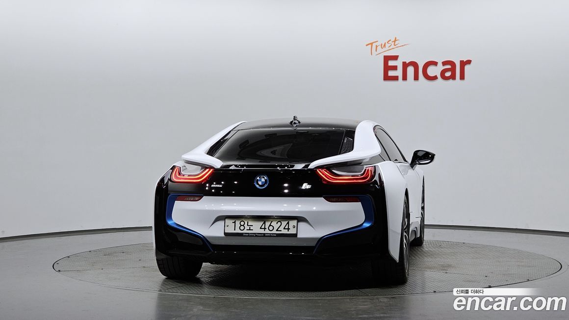 BMW i8 2016