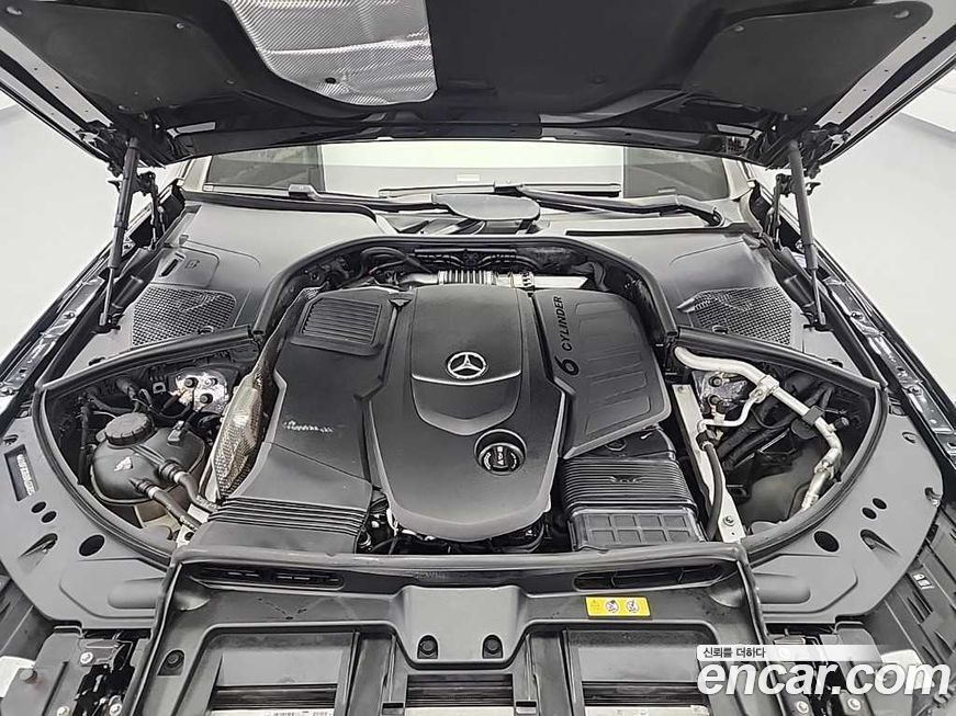 Mercedes-Benz S-Class 2022