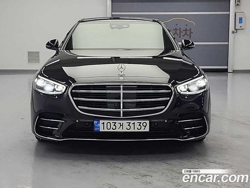 Mercedes-Benz S-Class 2022