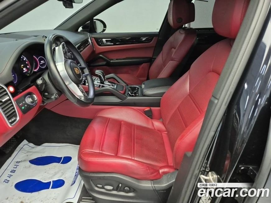 Porsche Cayenne 2022