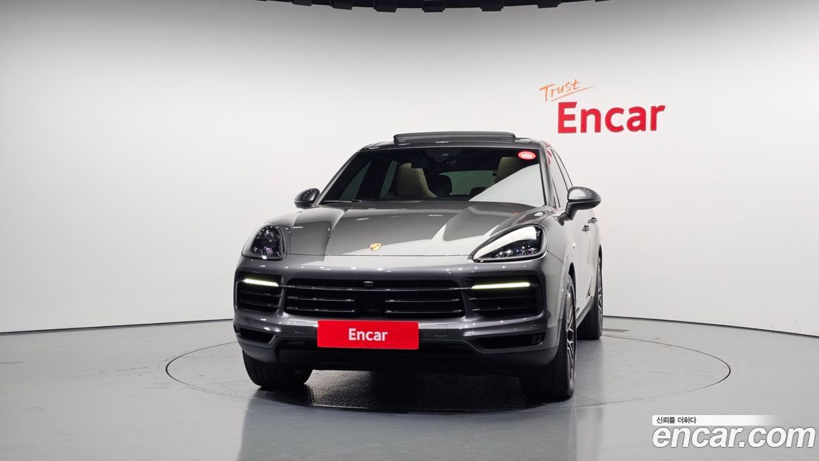 Porsche Cayenne 2021