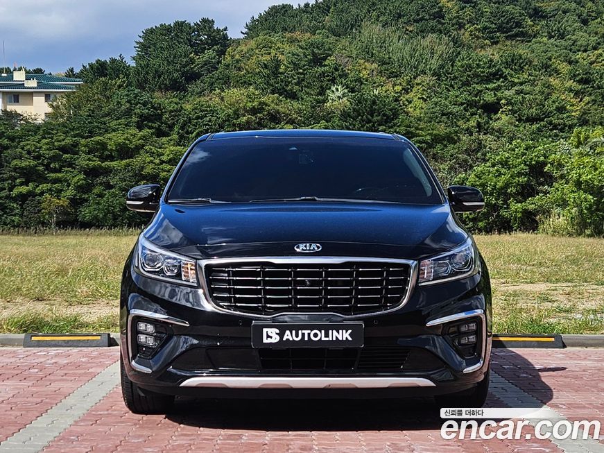 Kia Canival 2019