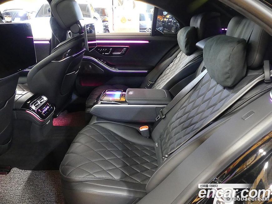 Mercedes-Benz S-Class 2022