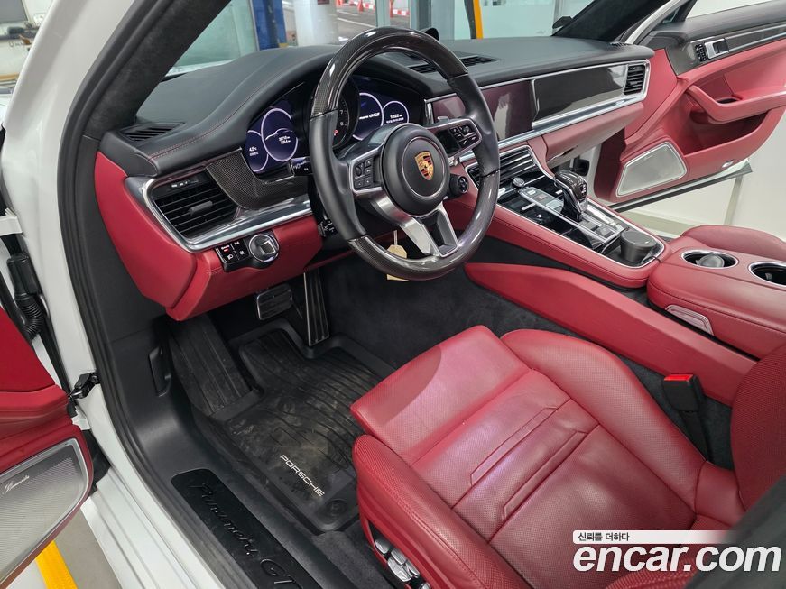 Porsche Panamera 2020