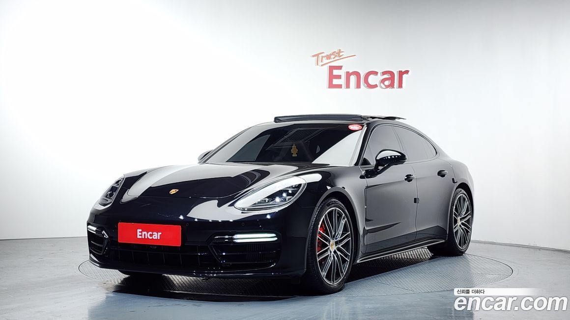 Porsche Panamera 2020