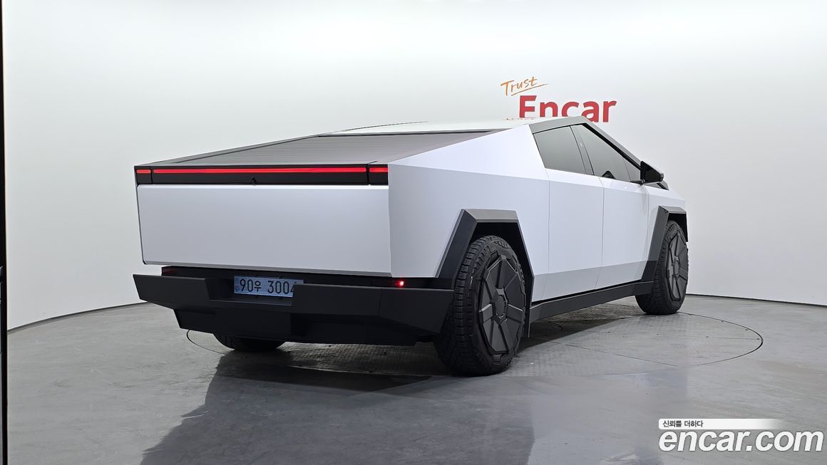 Tesla Cybertruck 2024