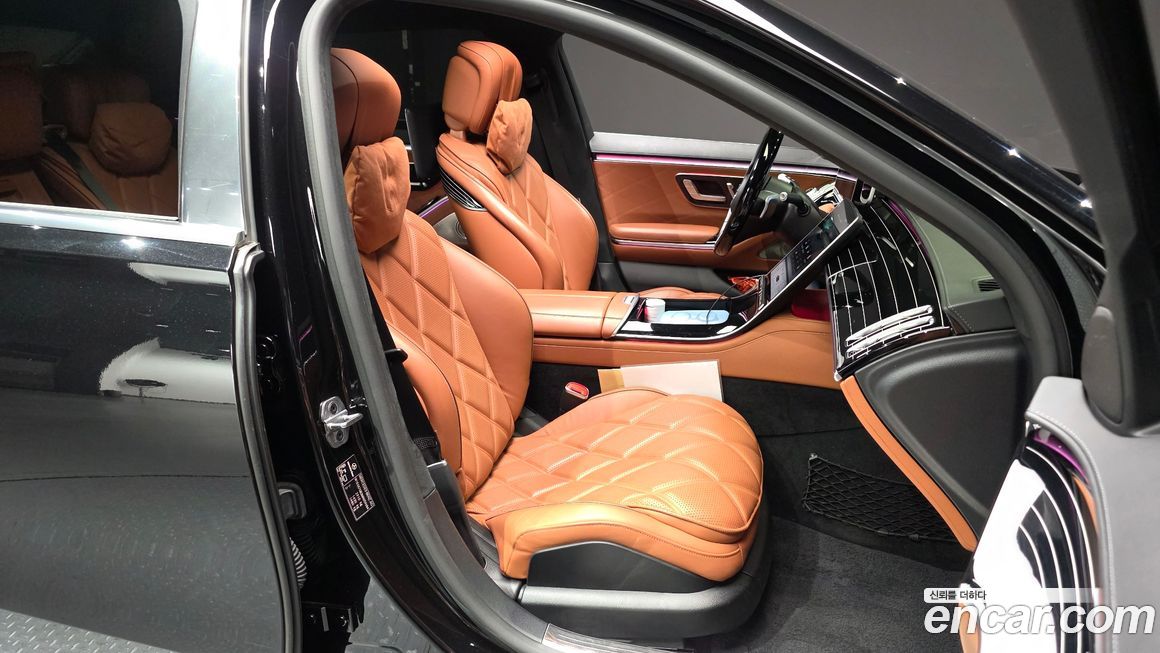 Mercedes-Benz S-Class 2021