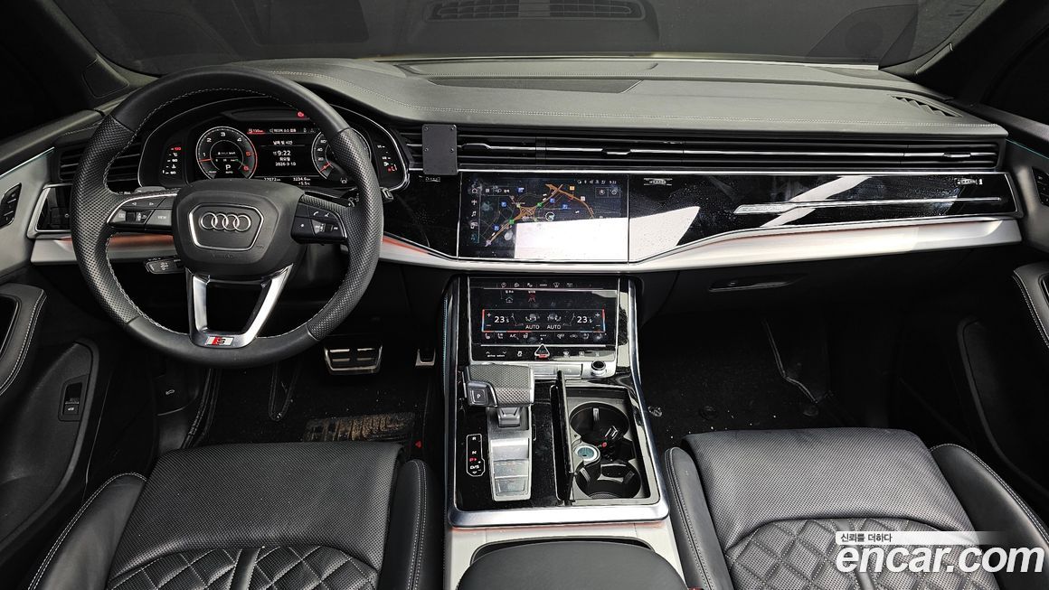 Audi Q7 2023