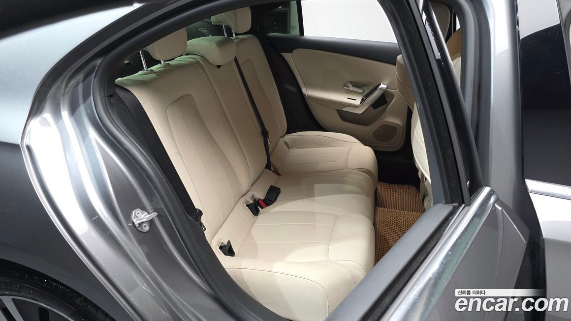 Mercedes-Benz A-Class 2021