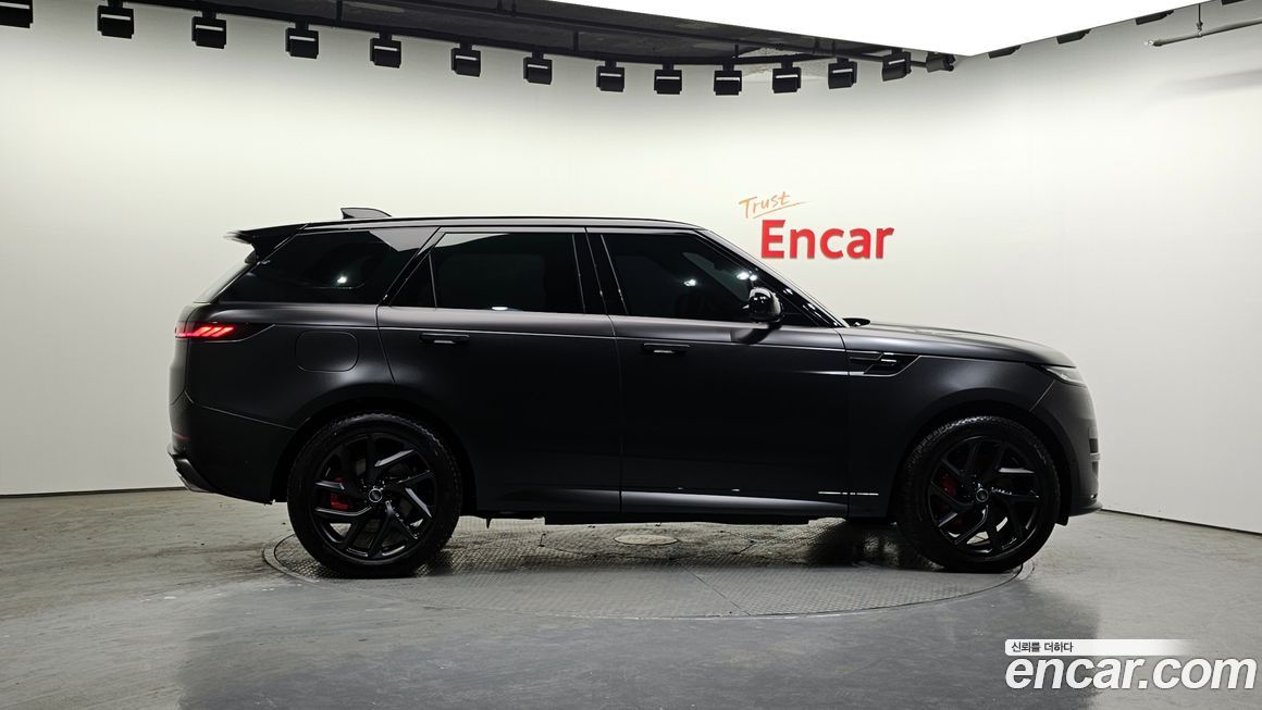 Land Rover Range Rover Sport 2025