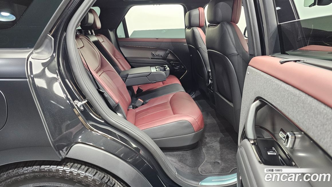 Land Rover Range Rover Sport 2025