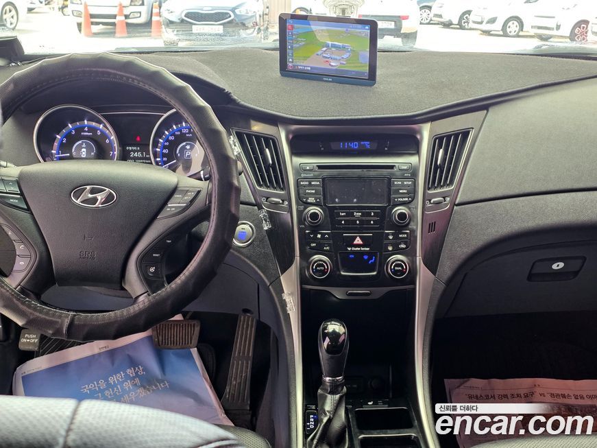 Hyundai Sonata 2013