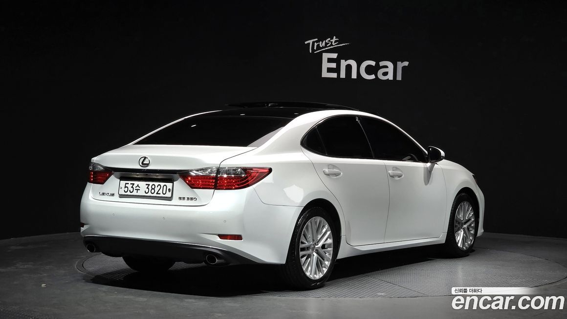 Lexus ES 2013