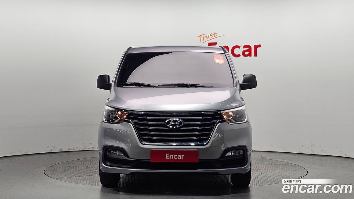 Hyundai Starex 2020