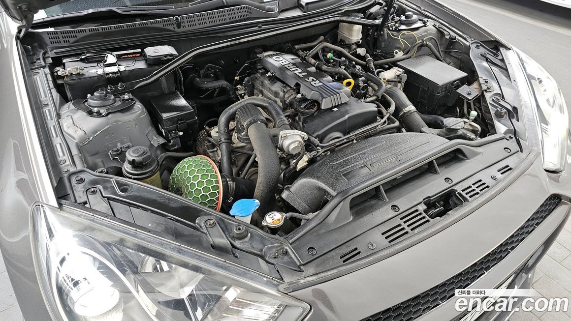 Hyundai Genesis 2012