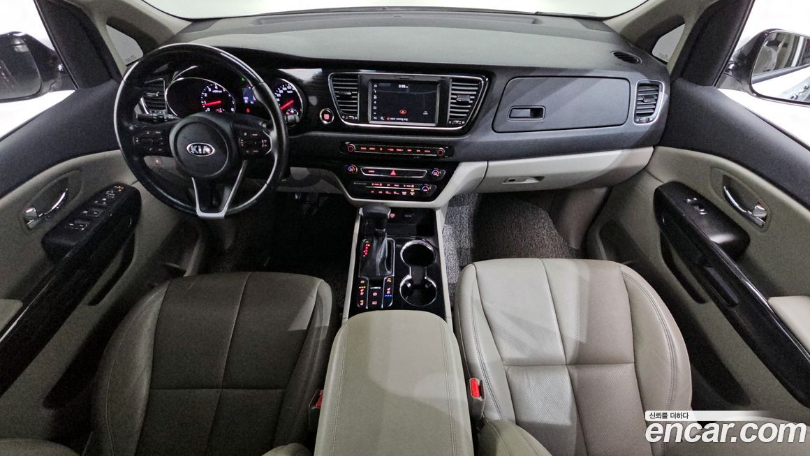 Kia Canival 2019