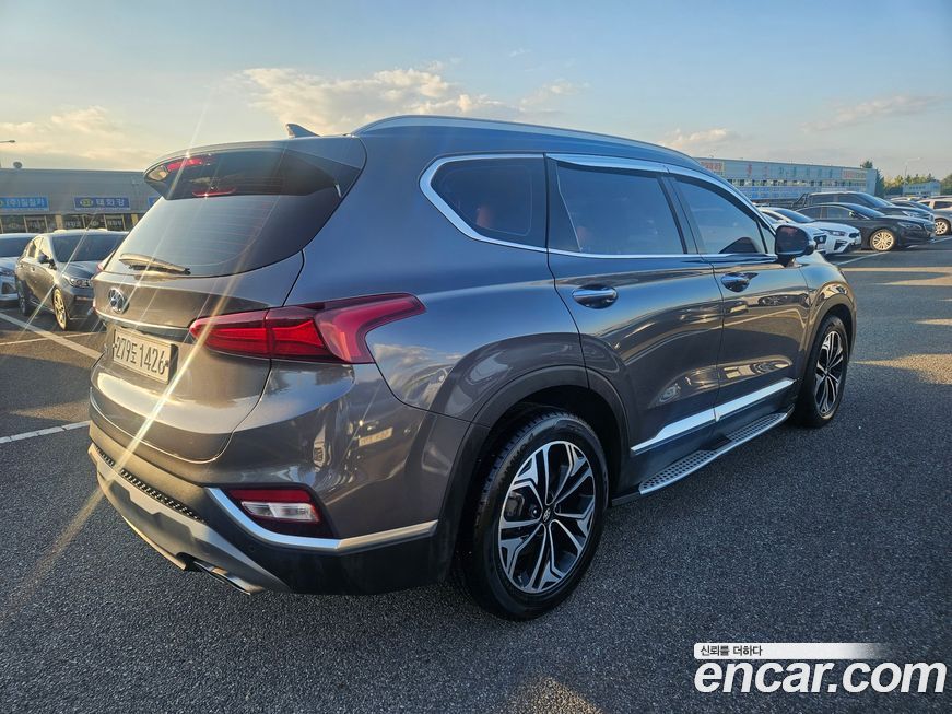 Hyundai Santafe 2020