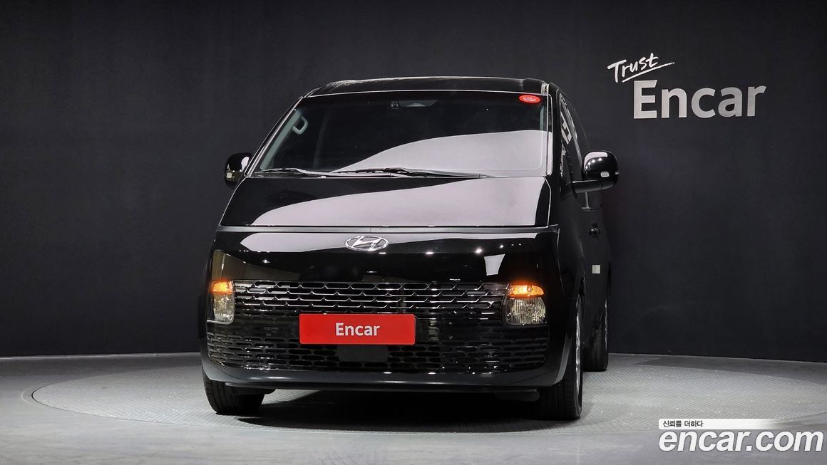 Hyundai Staria 2022
