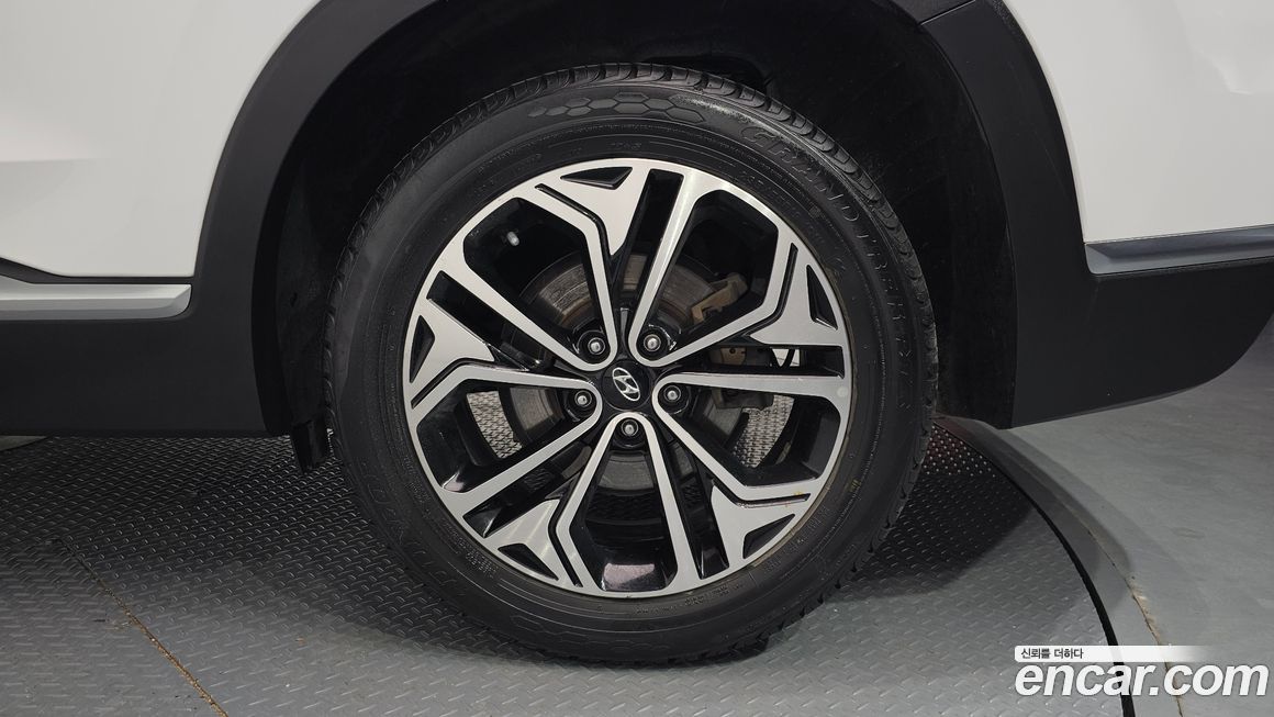 Hyundai Santafe 2020