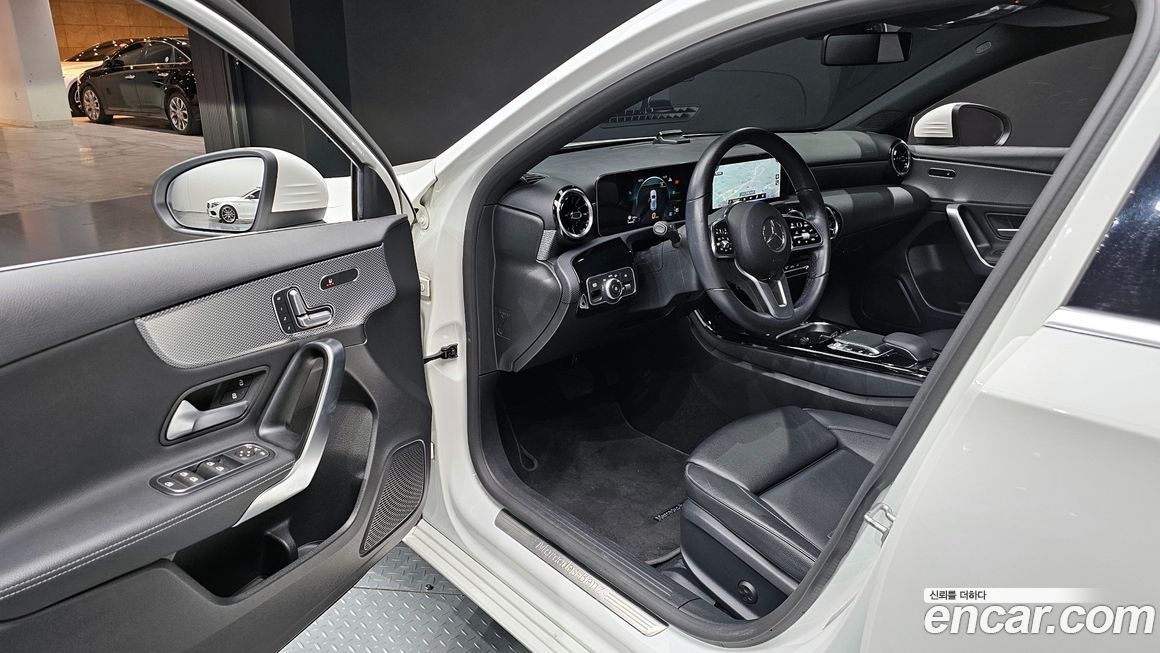 Mercedes-Benz A-Class 2019