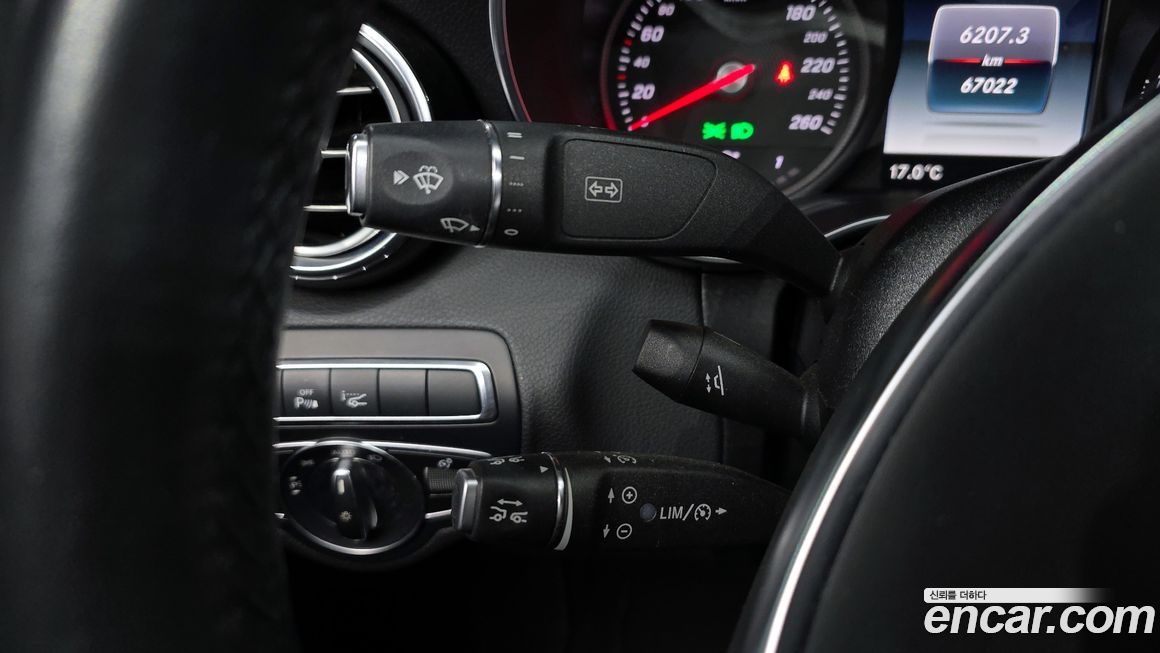 Mercedes-Benz C-Class 2018