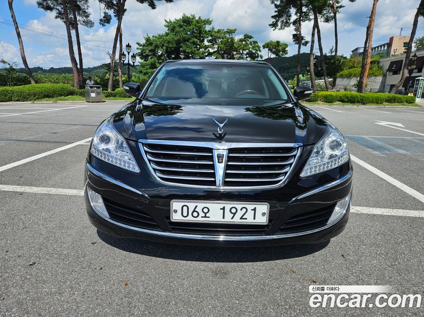Hyundai Equus 2012