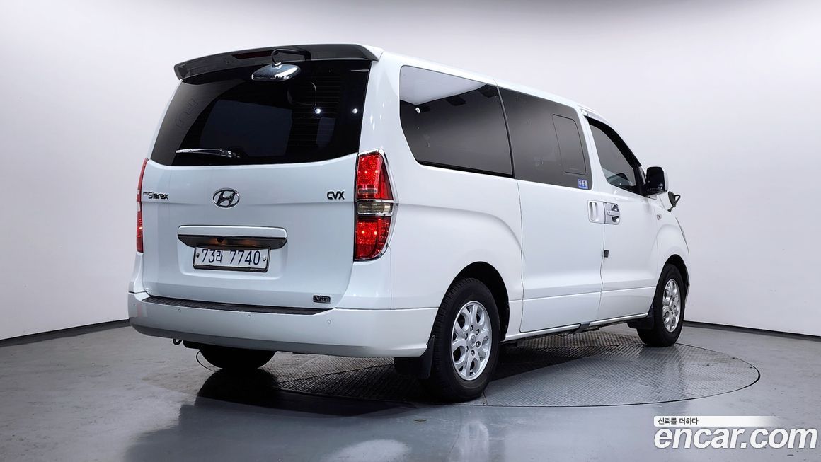 Hyundai Starex 2011