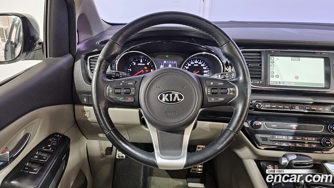 Kia Canival 2016