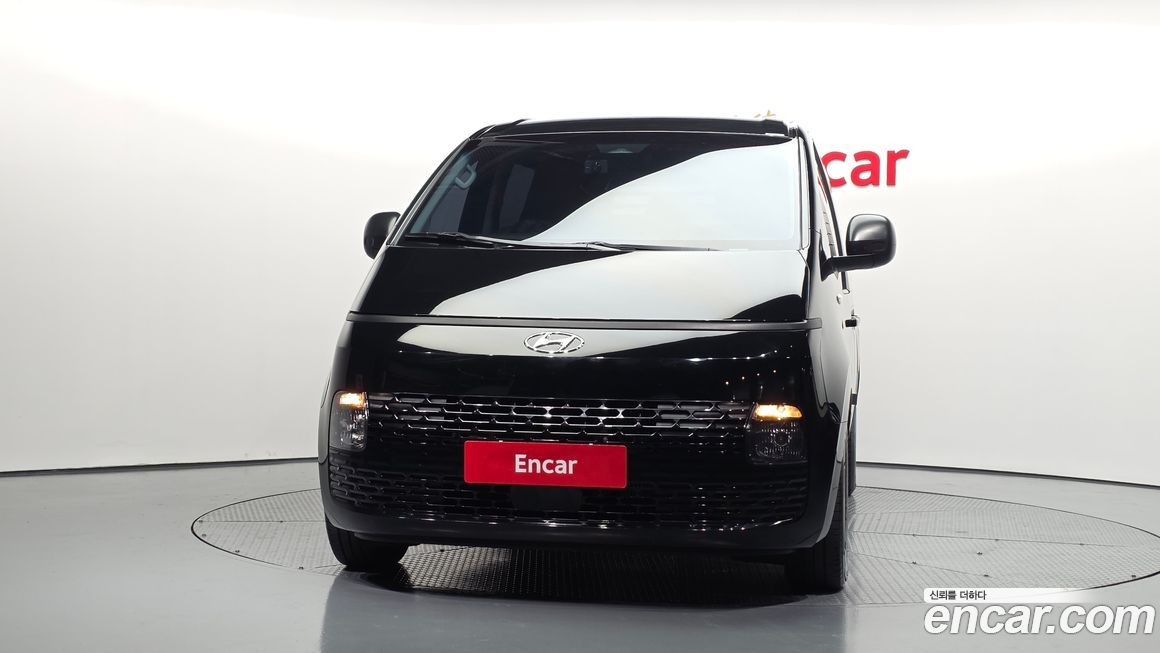 Hyundai Staria 2022