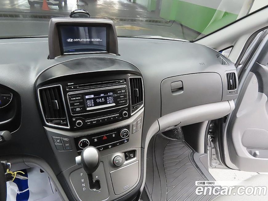 Hyundai Starex 2018