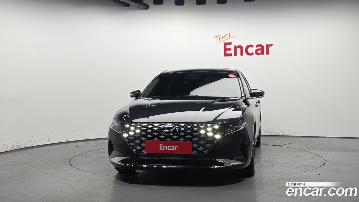 Hyundai Grandeur 2022