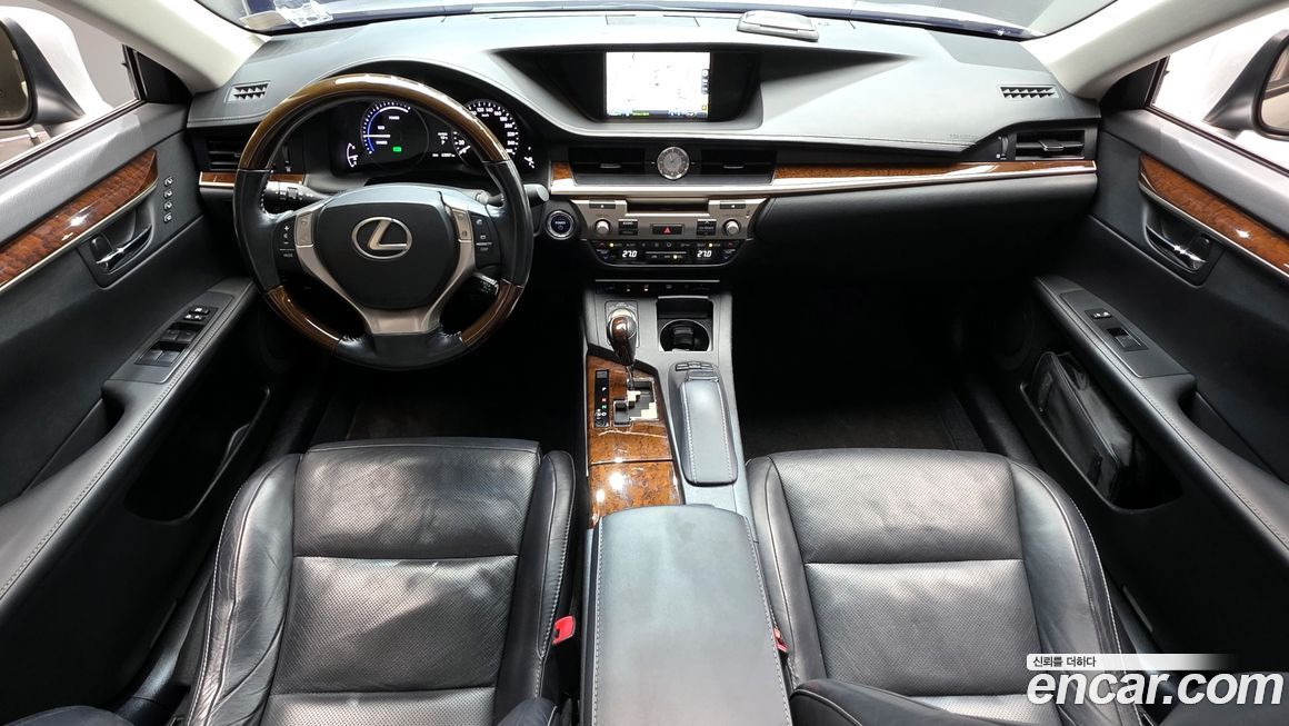 Lexus ES 2015