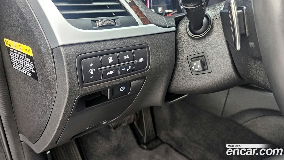 Hyundai Genesis 2014