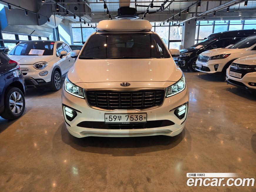 Kia Canival 2019