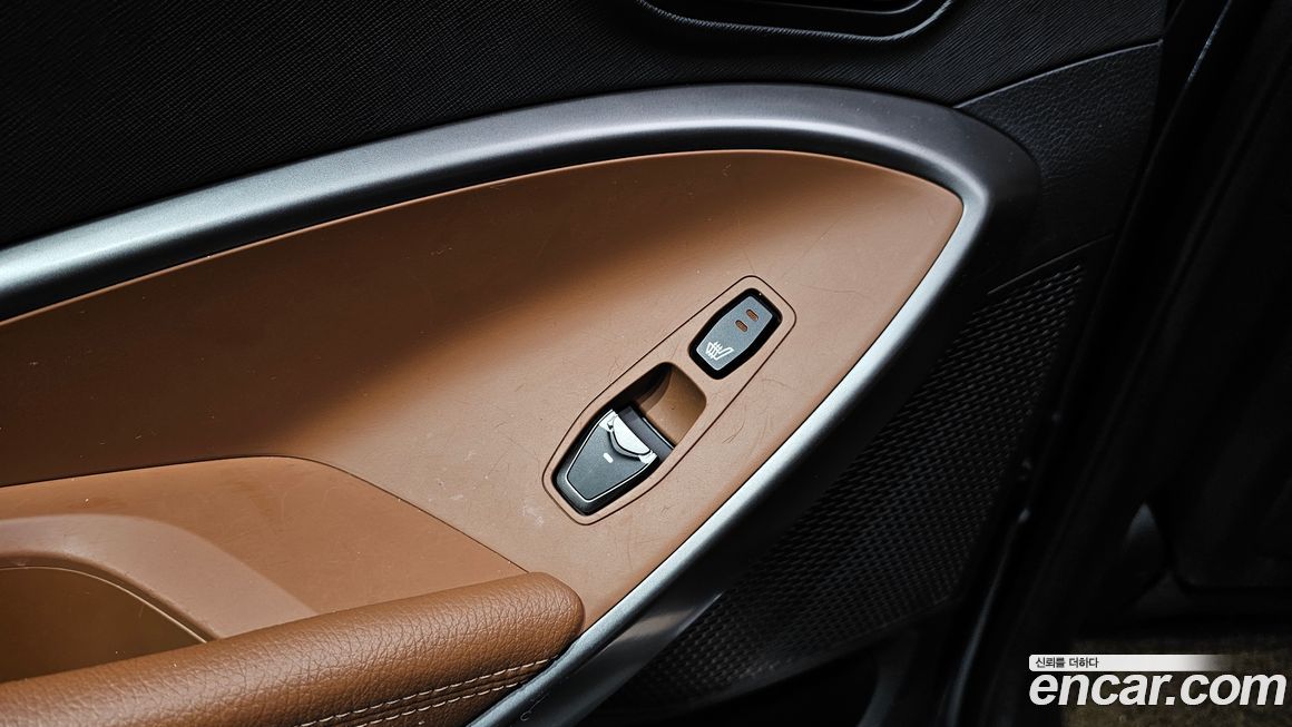 Hyundai Santafe 2016