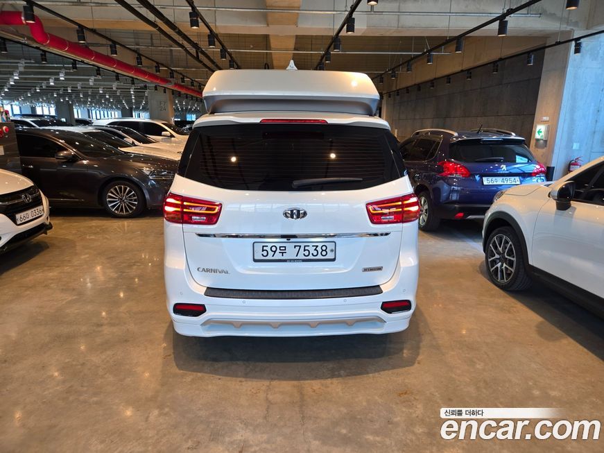Kia Canival 2019