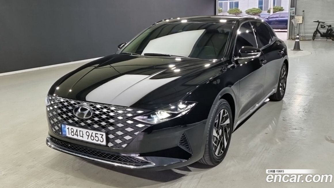Hyundai Grandeur 2022
