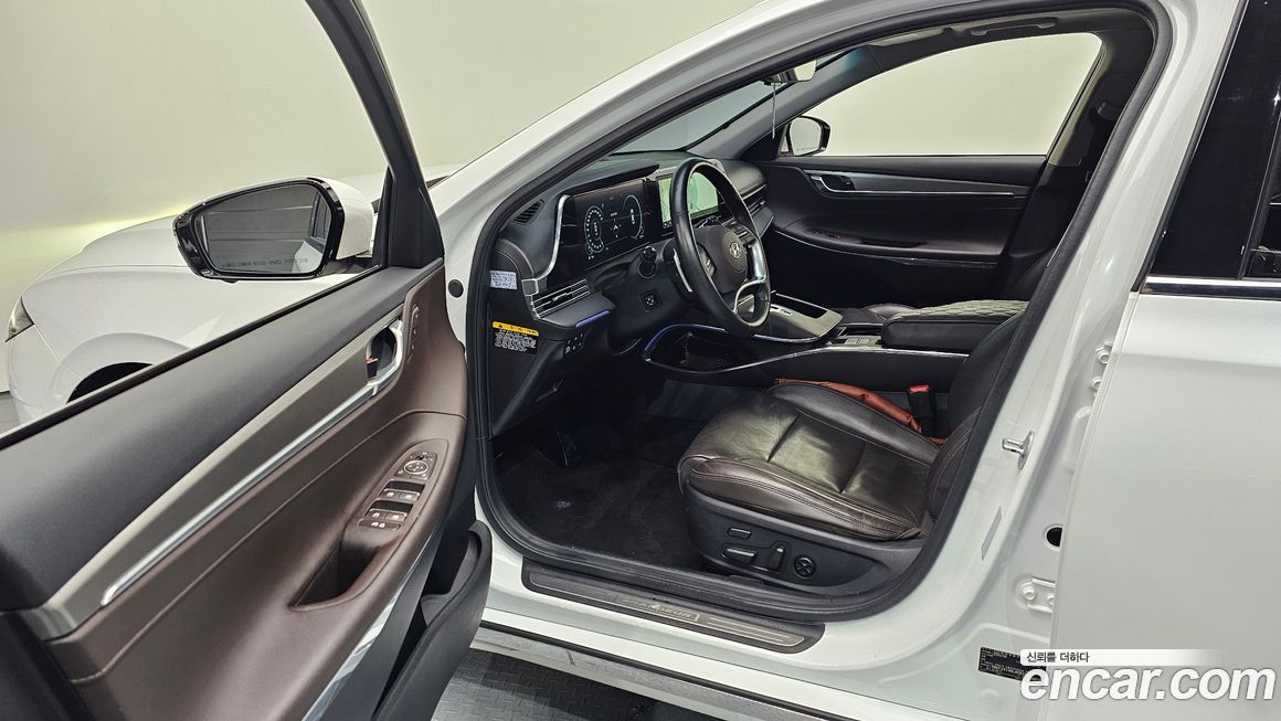 Hyundai Grandeur 2020