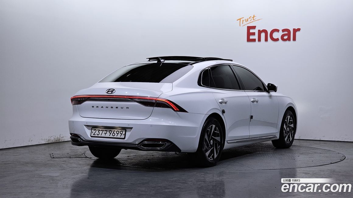 Hyundai Grandeur 2020