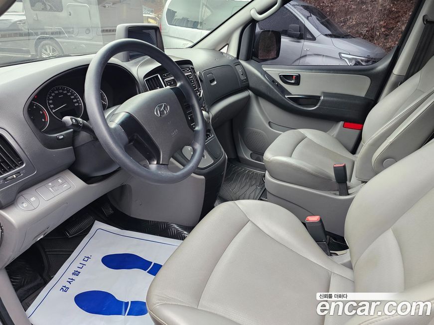 Hyundai Starex 2017