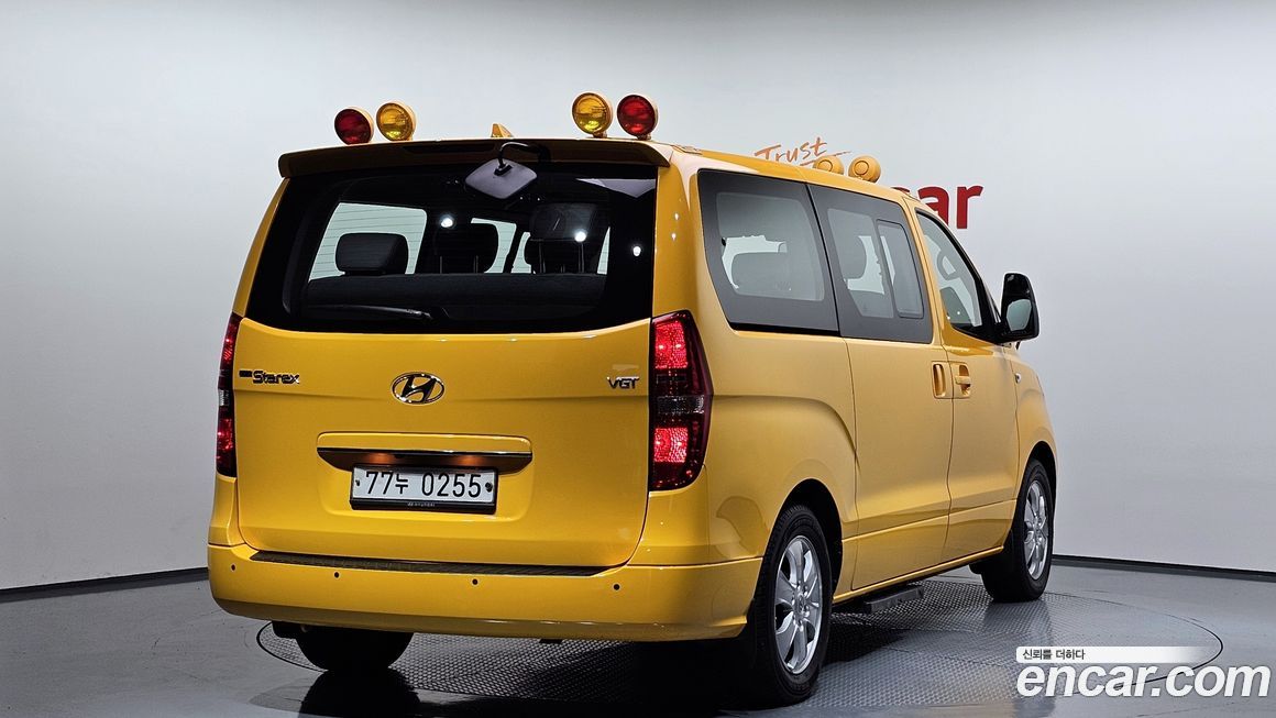 Hyundai Starex 2020