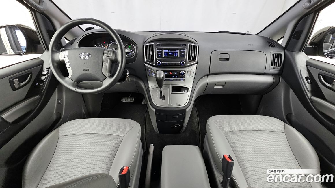 Hyundai Starex 2019
